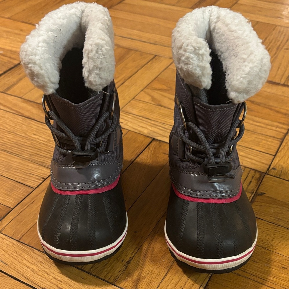 SOREL Kids' Black and Pink Winter Snow Boots